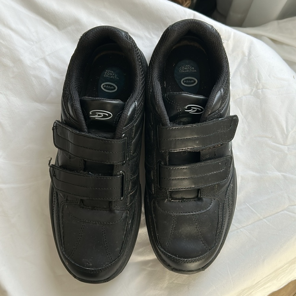 Dr. Scholls men’s lightweight, dual Velcro strap sneaker, black size 9